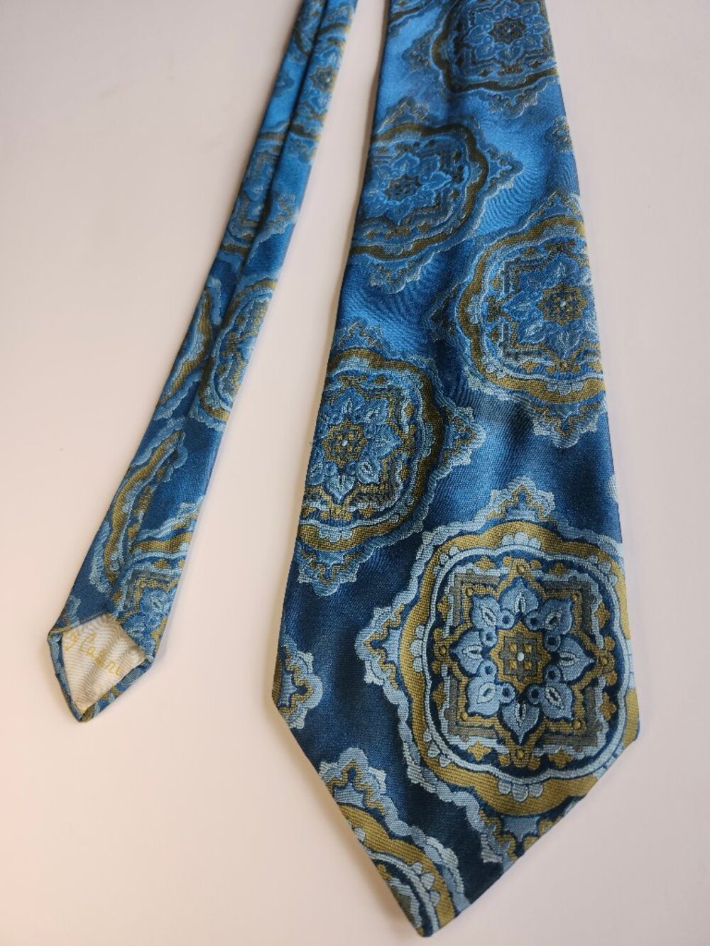 Oleg Cassini Vintage Damask Tie - Classic Blue Gold Paisley